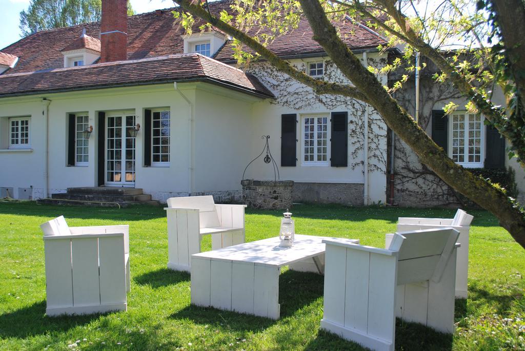 Domaine Les Gandins Bed and Breakfast Saint-Germain-de-Salles Εξωτερικό φωτογραφία