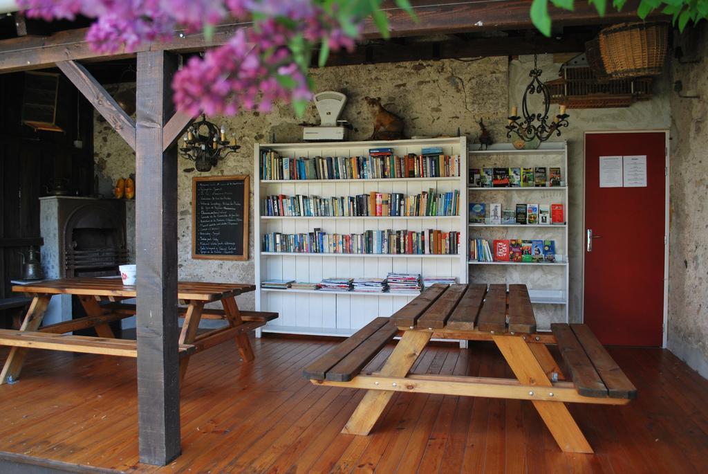 Domaine Les Gandins Bed and Breakfast Saint-Germain-de-Salles Εξωτερικό φωτογραφία
