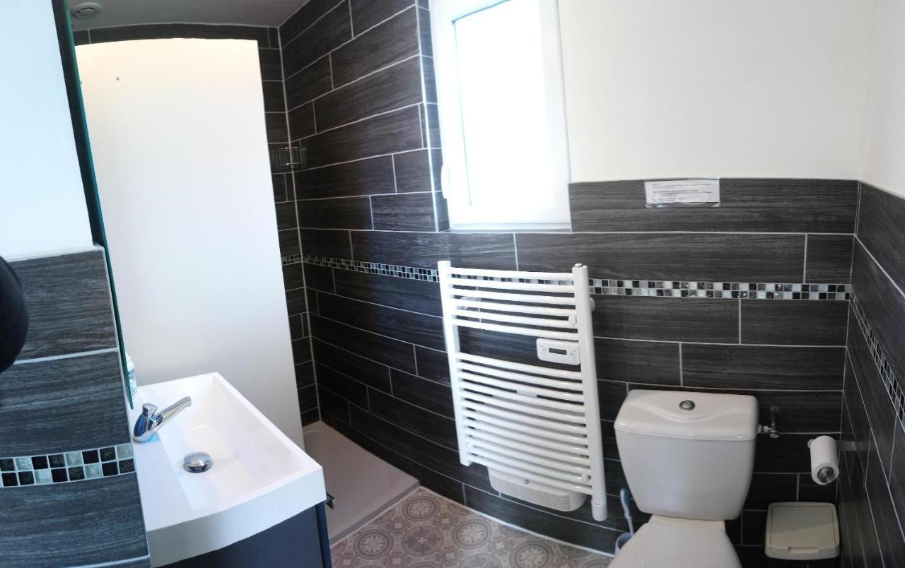 Domaine Les Gandins Bed and Breakfast Saint-Germain-de-Salles Εξωτερικό φωτογραφία