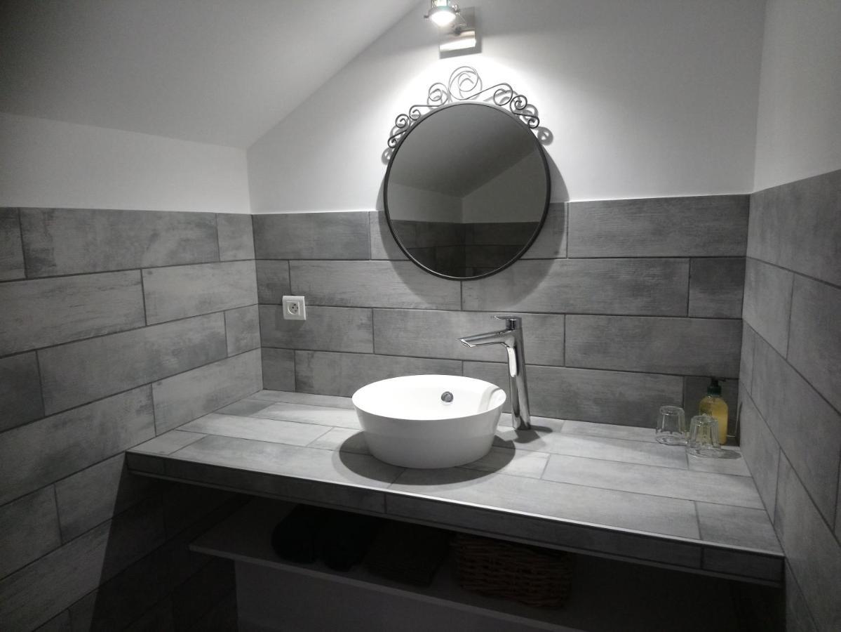 Domaine Les Gandins Bed and Breakfast Saint-Germain-de-Salles Εξωτερικό φωτογραφία
